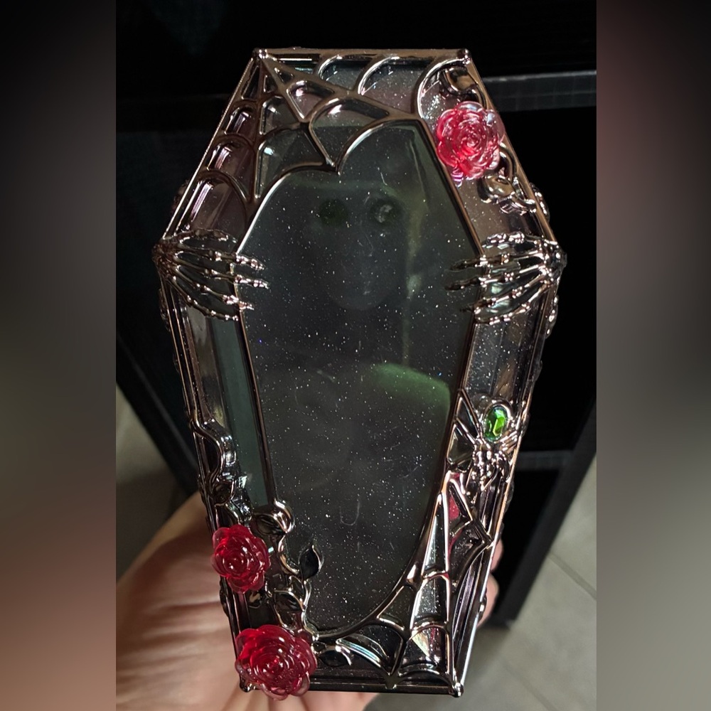 Bath & Body Works Wallflower Gothic Mirror with Rose Accents